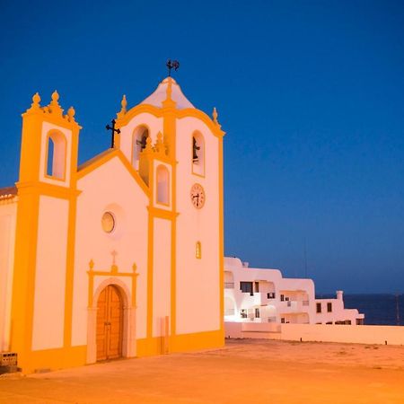 A12 - Praia Da Luz Center Apartment Экстерьер фото