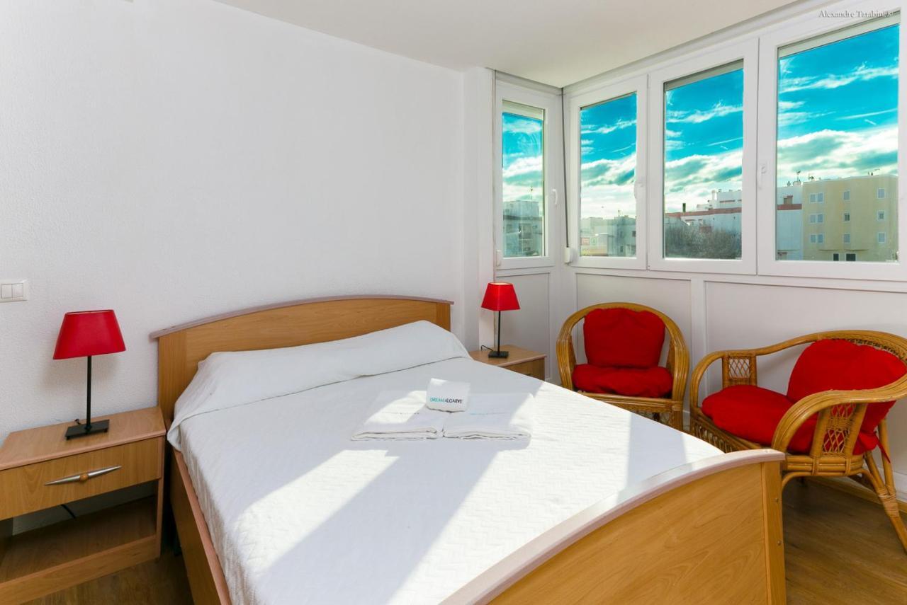 A12 - Praia Da Luz Center Apartment Экстерьер фото